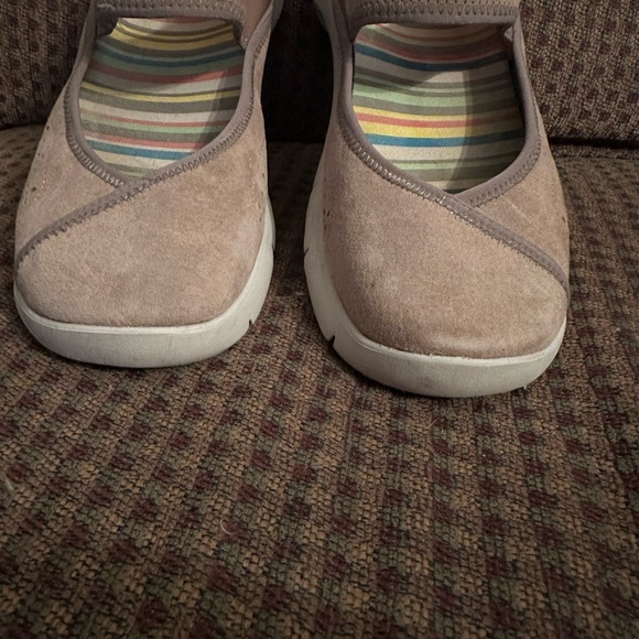 DANSCO MARY JANES. SZ 9.5 / EU 40 - Picture 3 of 14